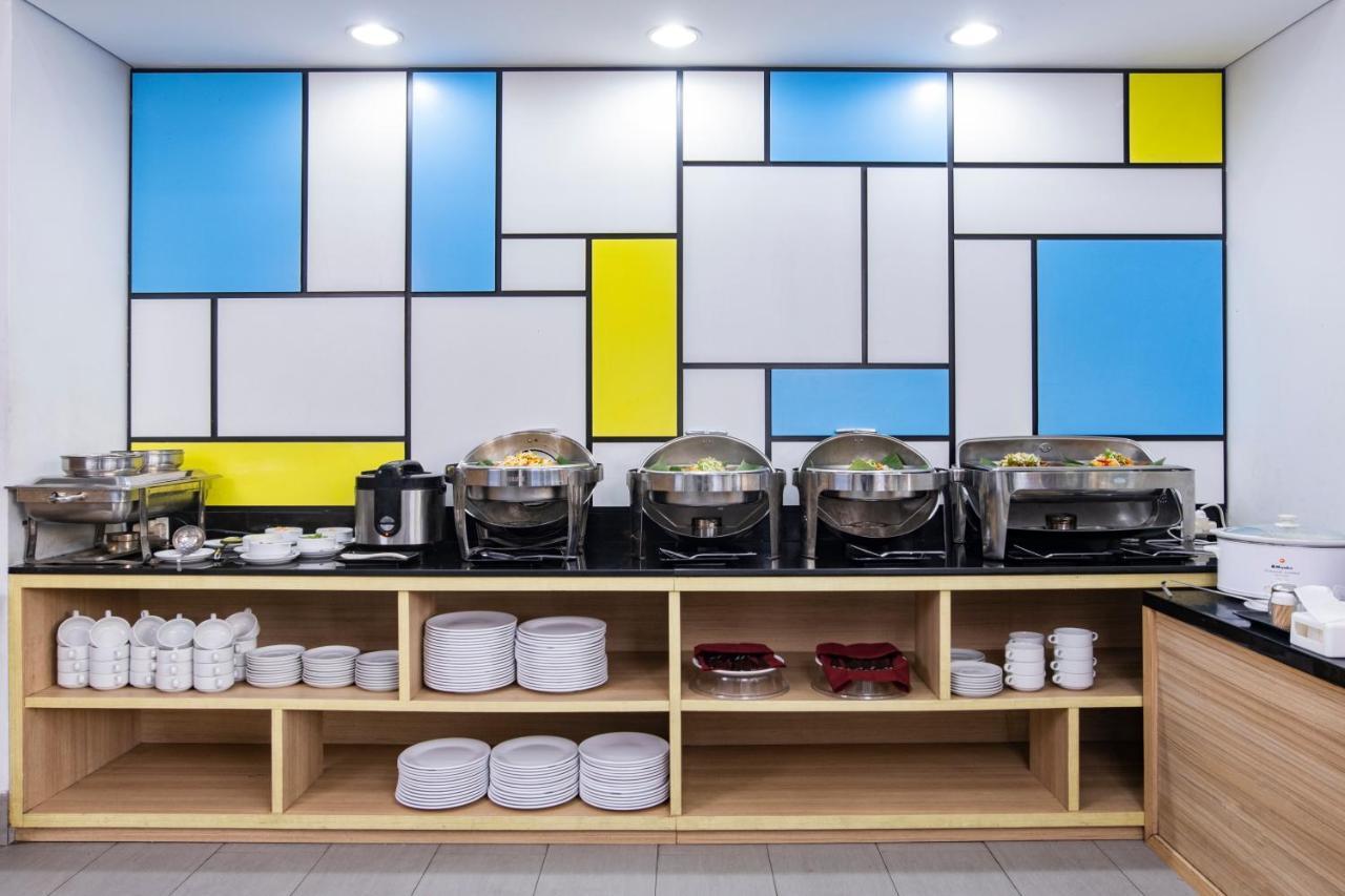 Hotel Citradream Cirebon Extérieur photo